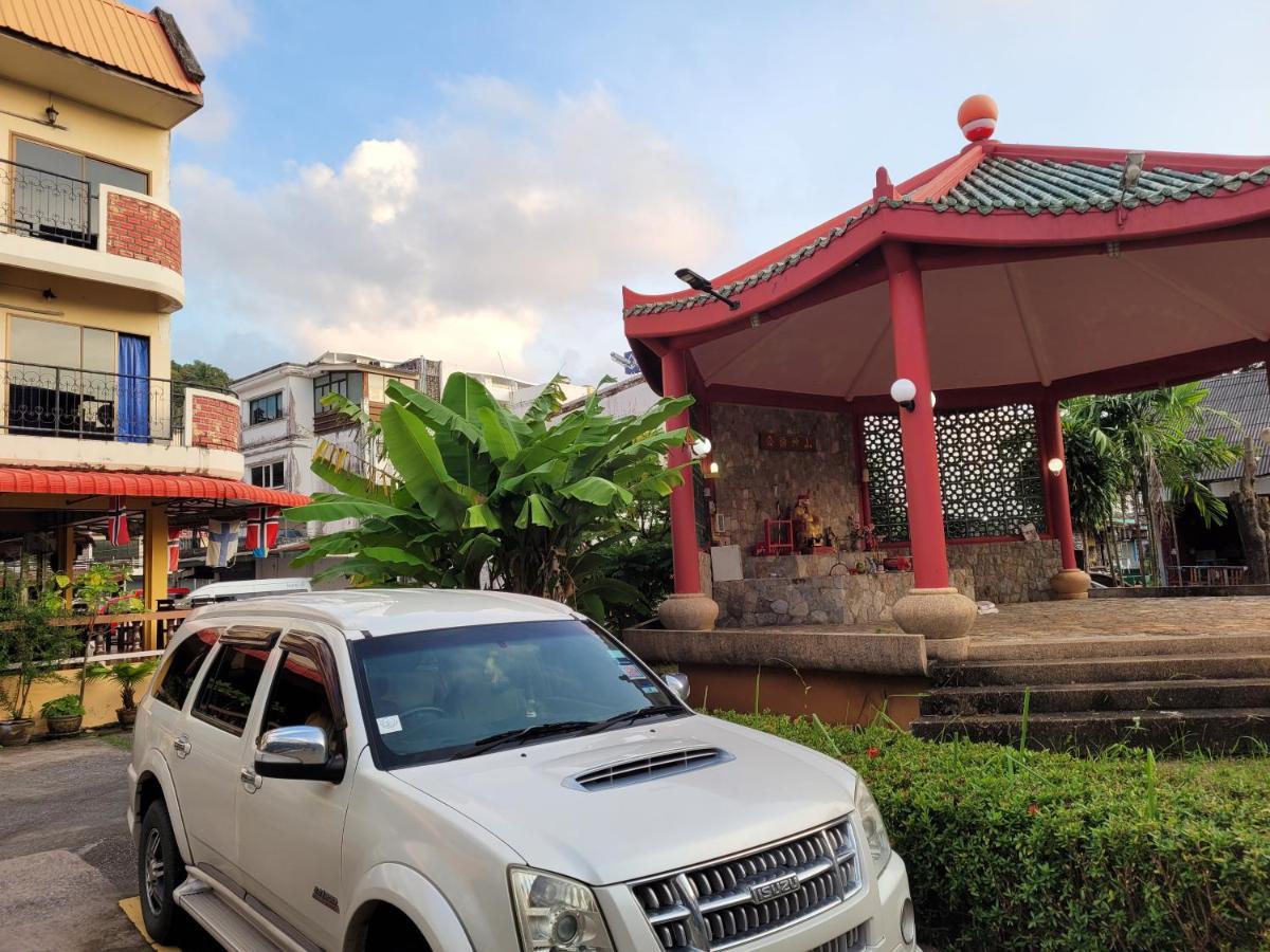 2 Vikings Guesthouse Karon Bagian luar foto