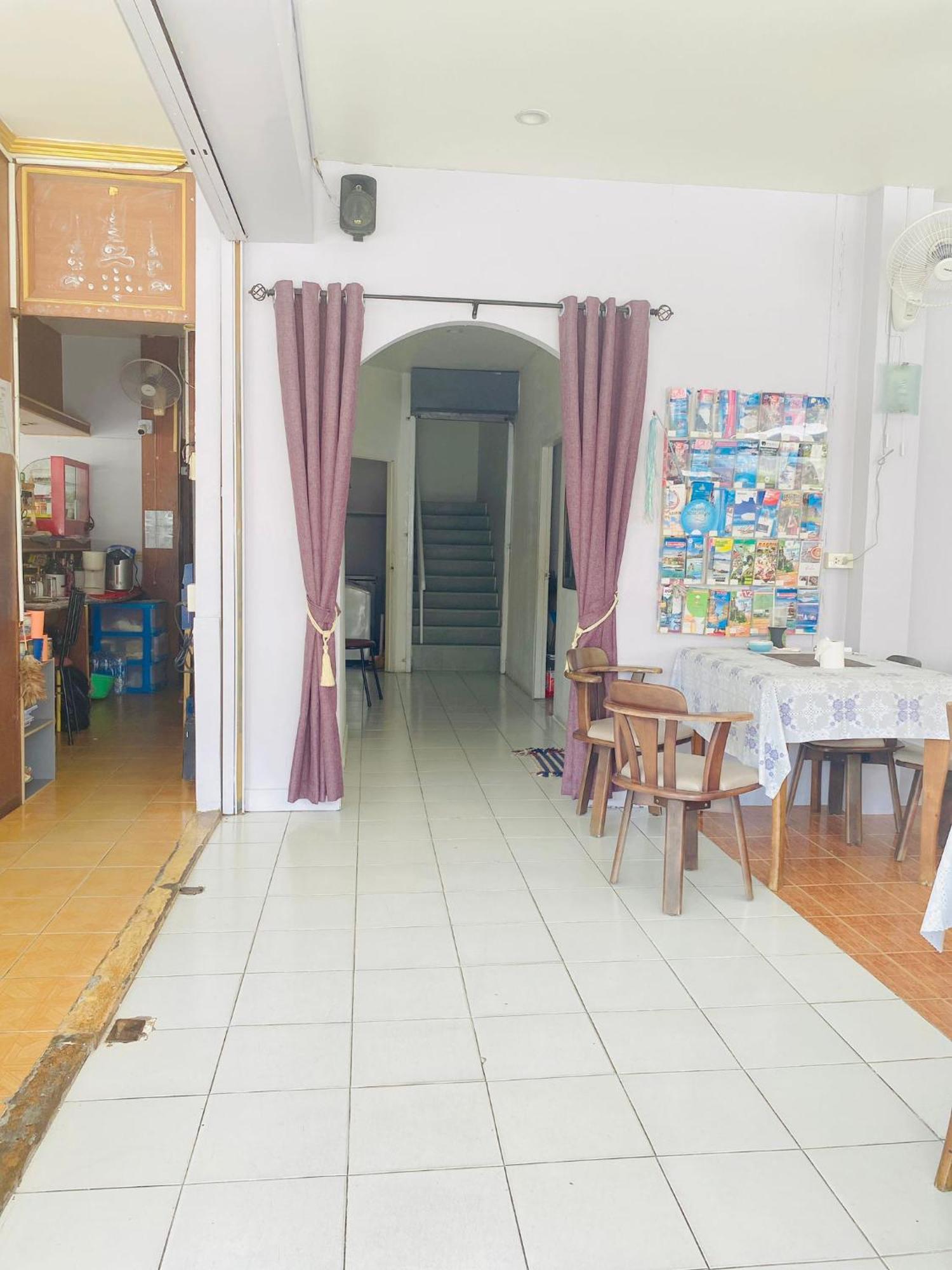 2 Vikings Guesthouse Karon Bagian luar foto